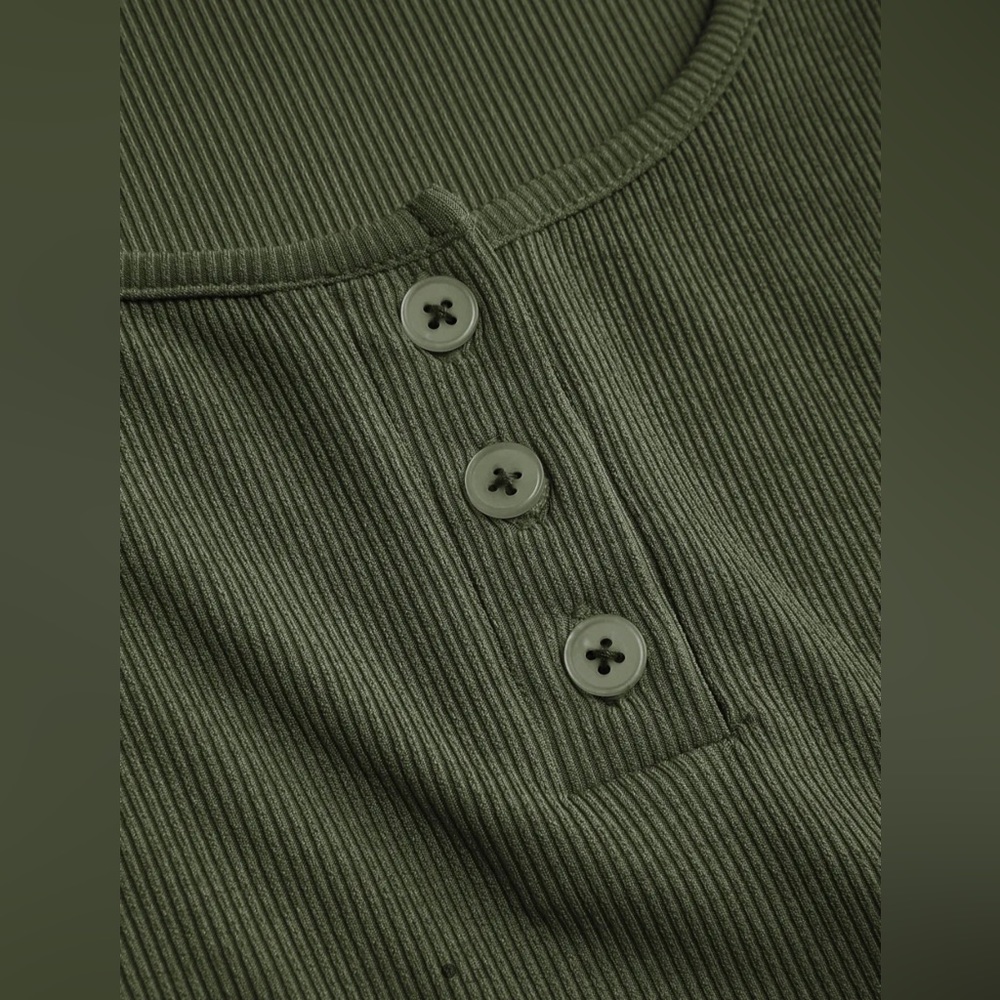 NWT Ribbed Button Drawstring Midi Dress - Picture 3 of 8
